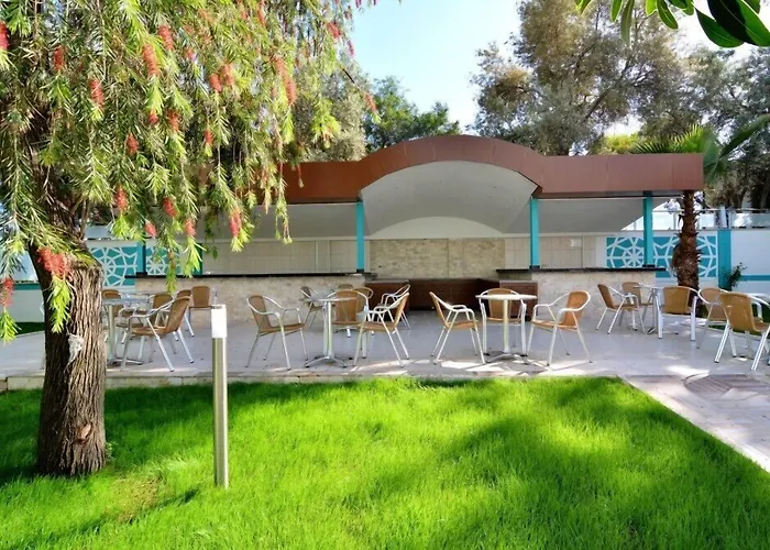 Ananas Hotel
